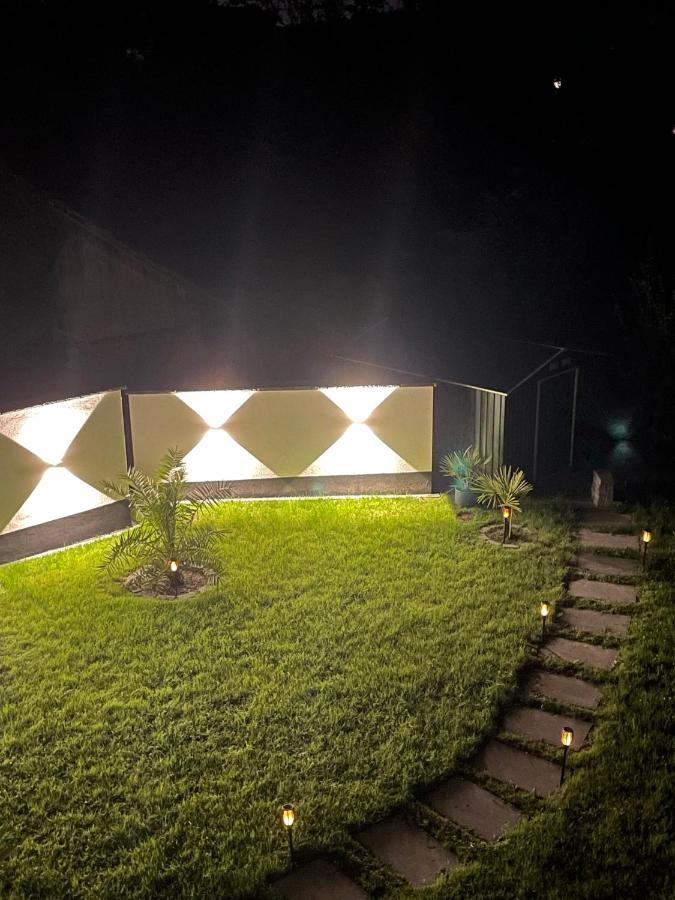 Ferienwohnungen Im Palmengarten - 70 Qm Heitersheim Bagian luar foto